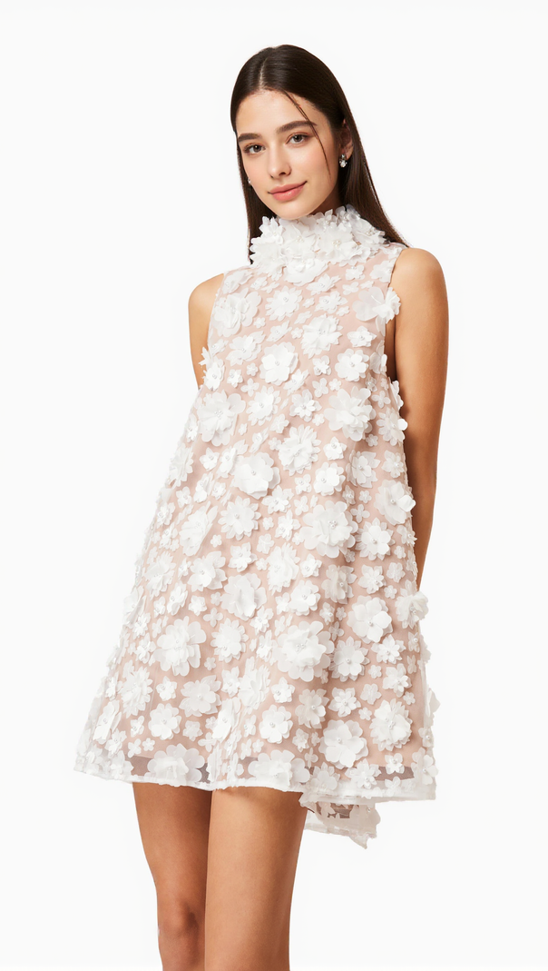 AIIZIE 3D FLORAL BLUEBELL TRAPEZE DRESS IN WHITE - product image