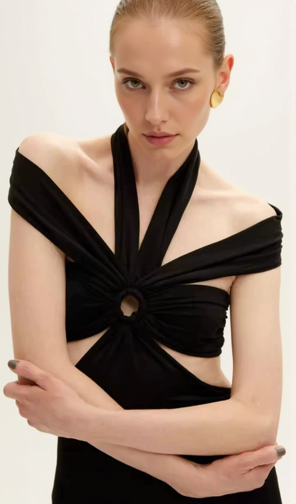 BLACK CUTOUT HALTER BANDAGE MAXI DRESS