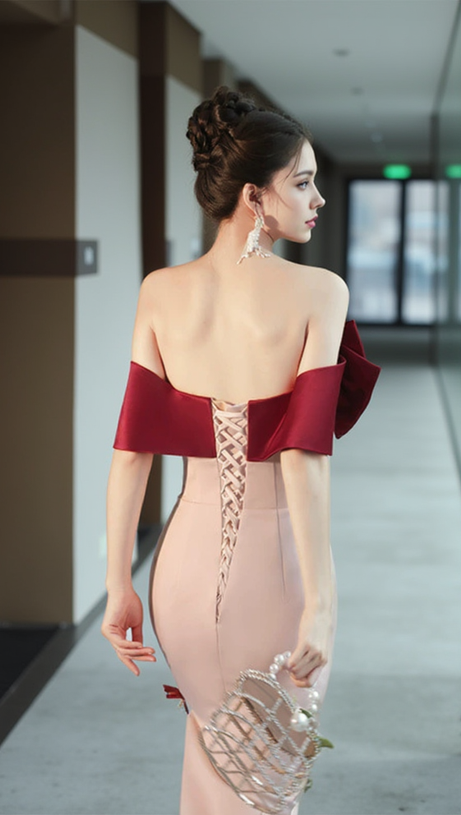 FAUX PEARL BOW MIDI DRESS IN PALE PINK