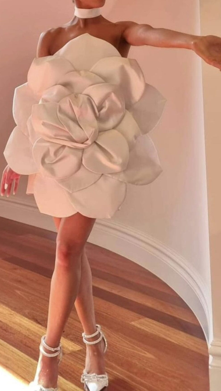 APRICOT FLOWER STRAPLESS MINI DRESS