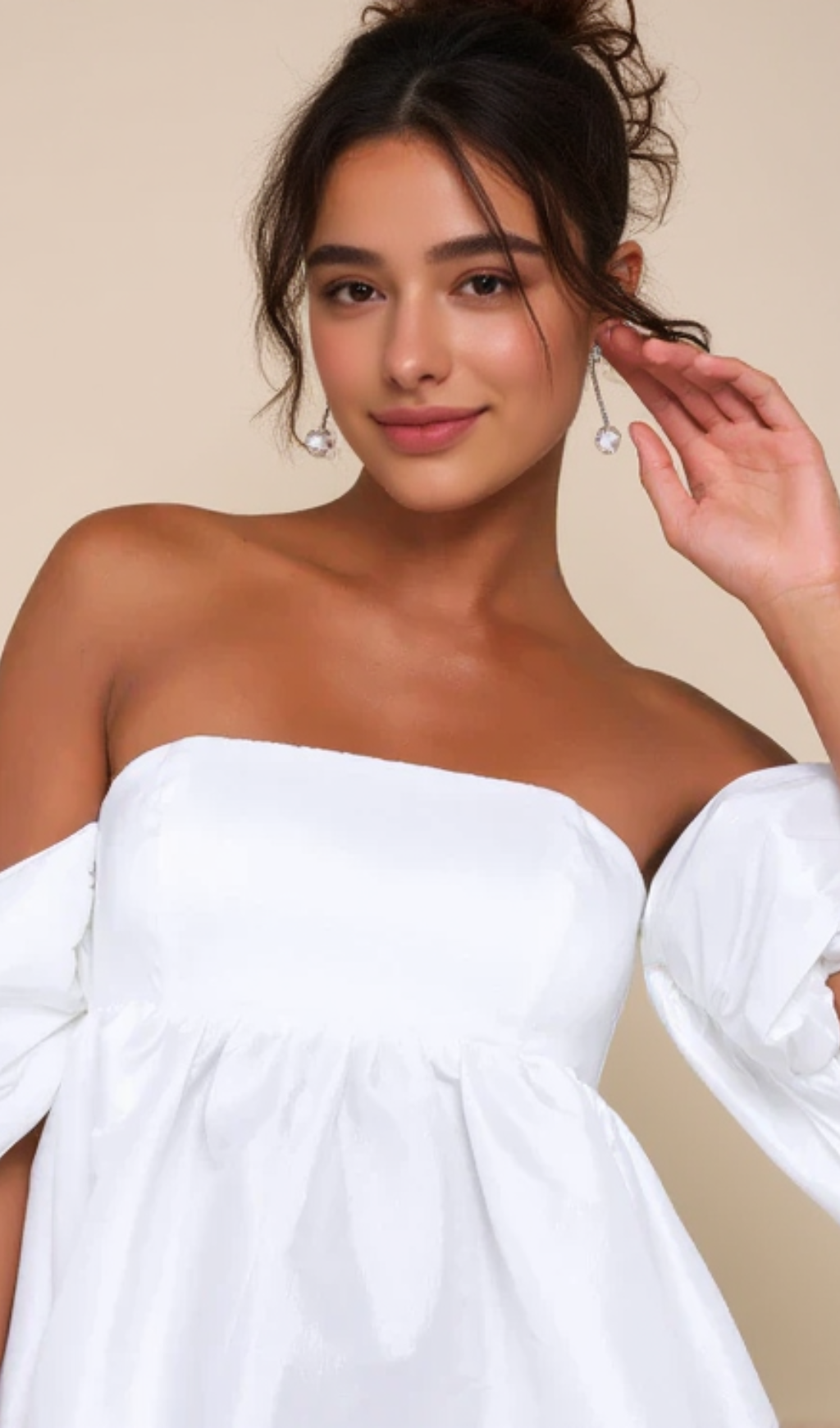 SWEET VISION WHITE TAFFETA OFF-THE-SHOULDER BABYDOLL MINI DRESS