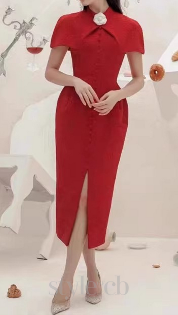 AIIZIE THERA HIGH COLLAR SINGLE BREASTED MIDI DRESS IN RED - product image