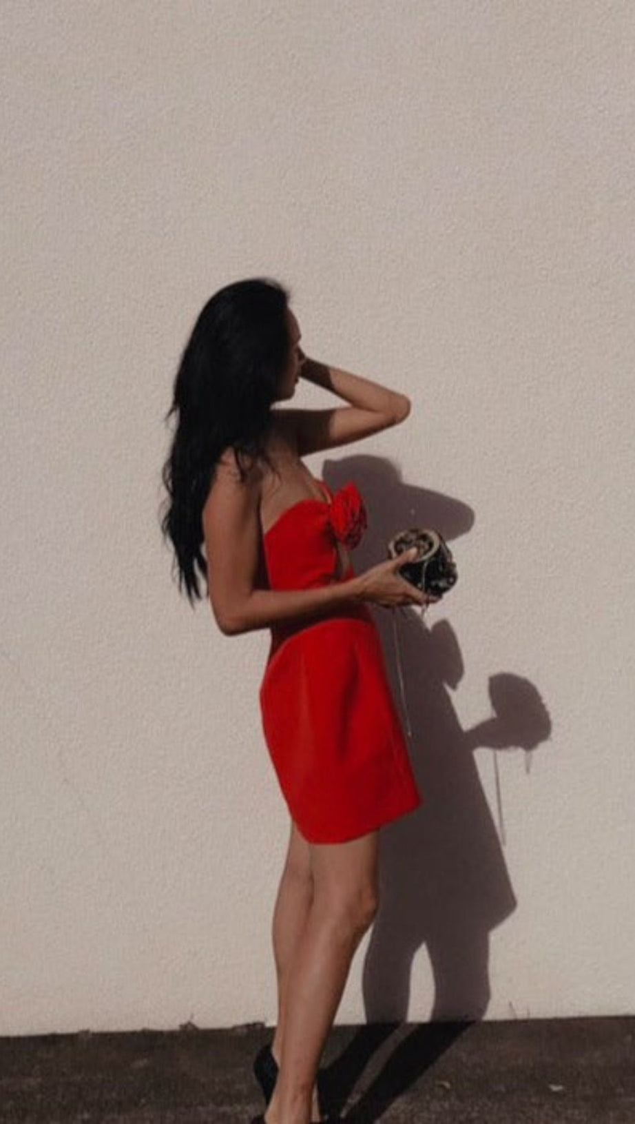 RED STRAPLESS CUTOUT MINI DRESS