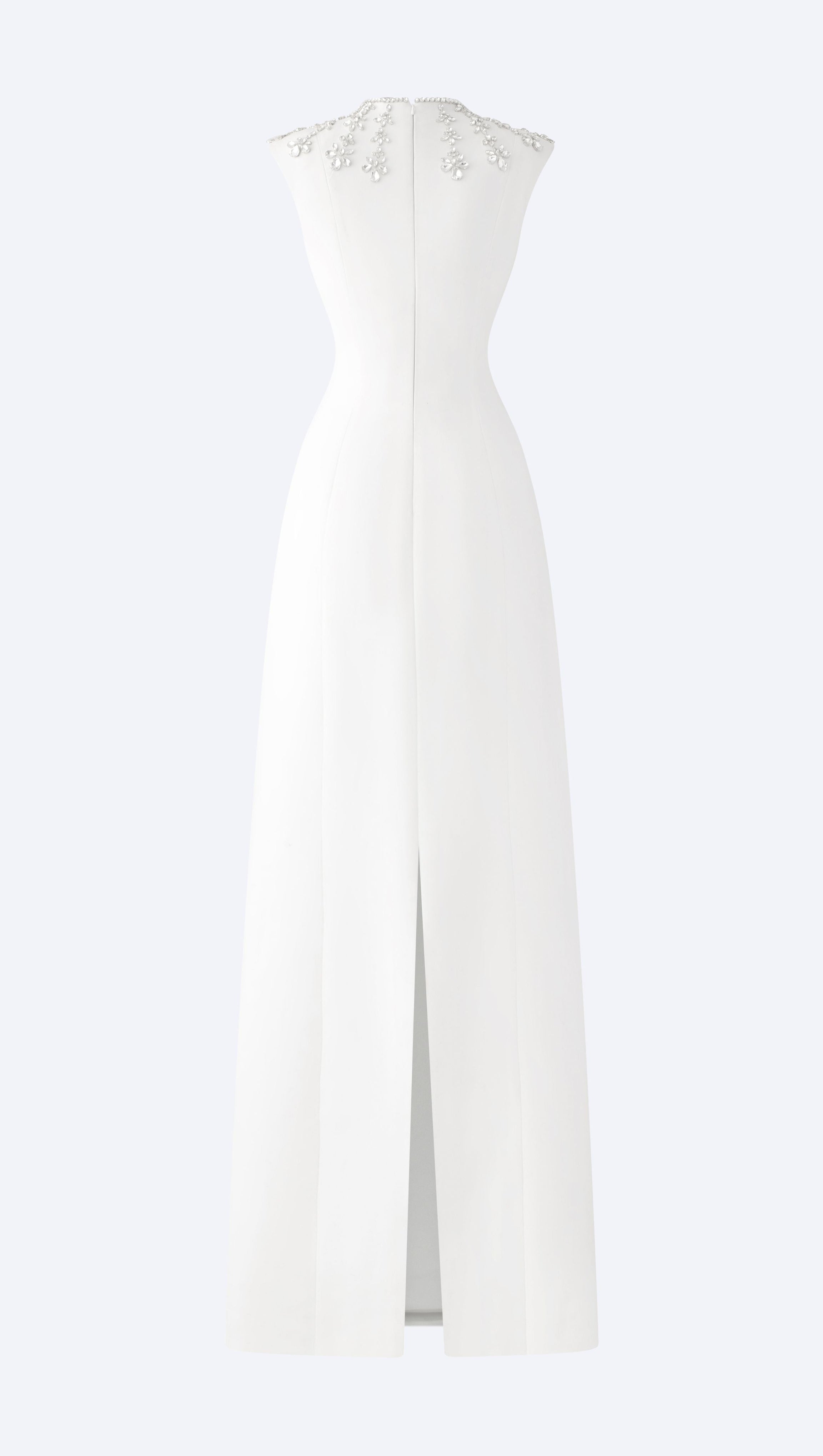 WEISSES ÄRMELLOSES, figurbetontes Maxikleid mit Steinverzierung