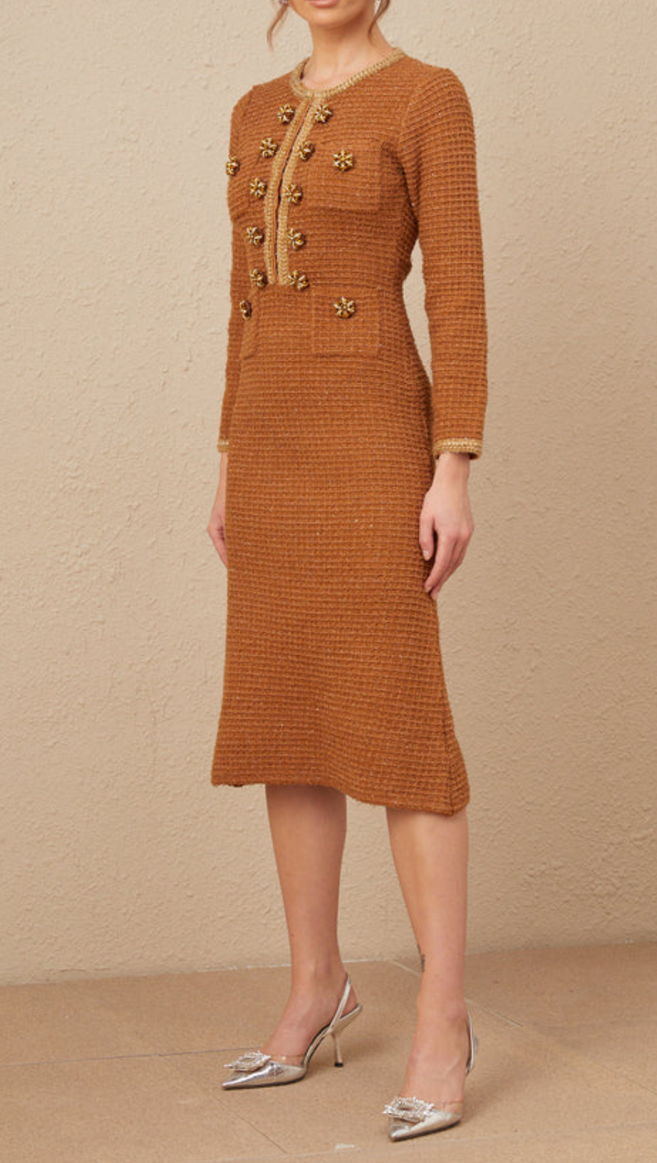 BRAIDED-EDGE TWEED MIDI DRESS IN BROWN