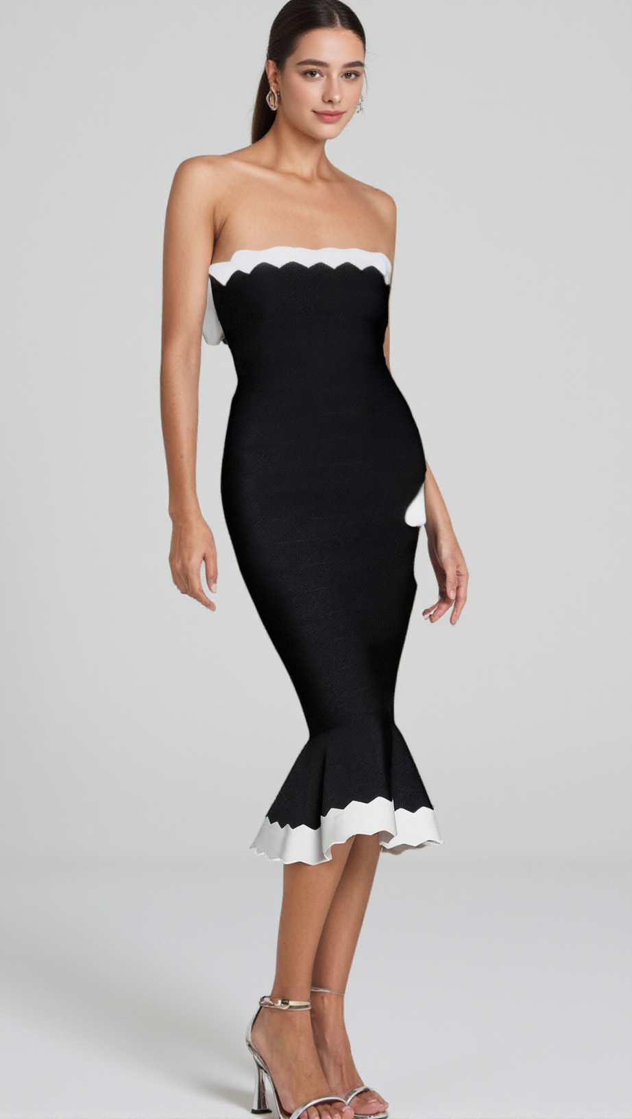 STRAPLESS BANDAGE BODYCON MIDI DRESS IN BLACK