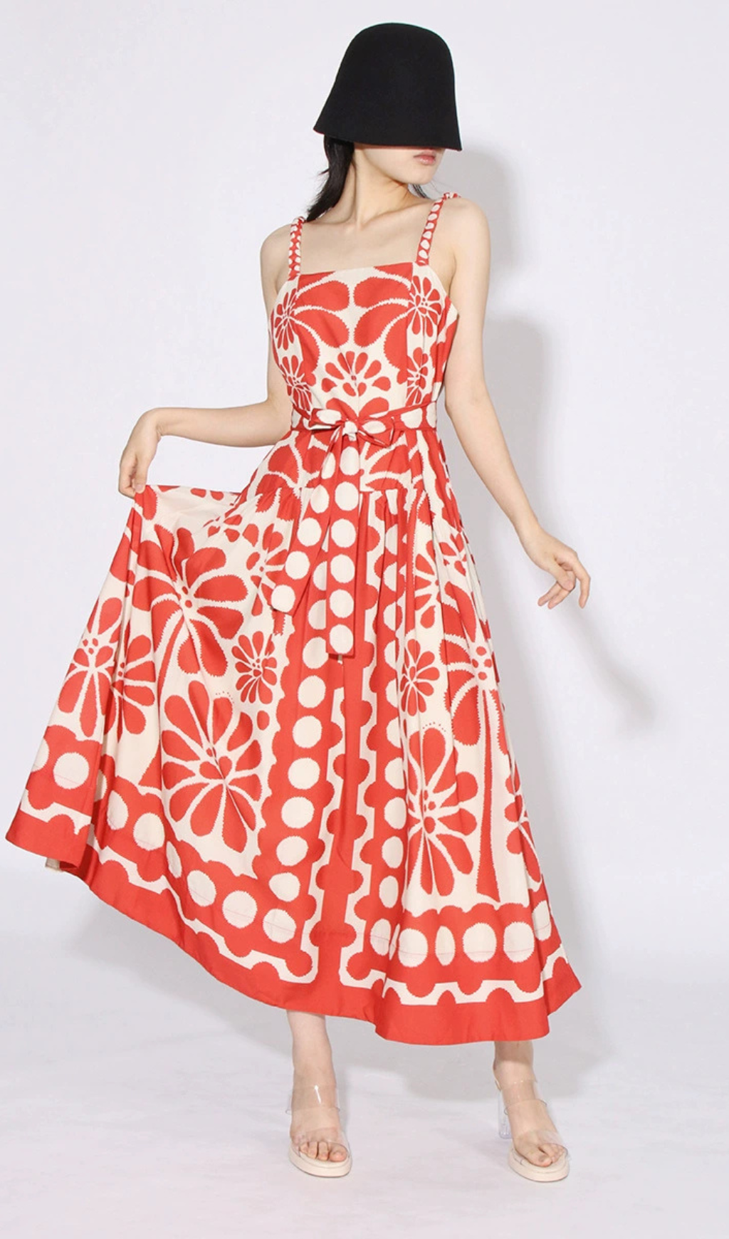 STRAP PRINTED MIDI DRESS IN RED