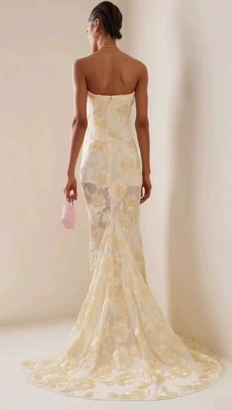 EMBROIDERED STRAPLESS GOWN IN APRICOT