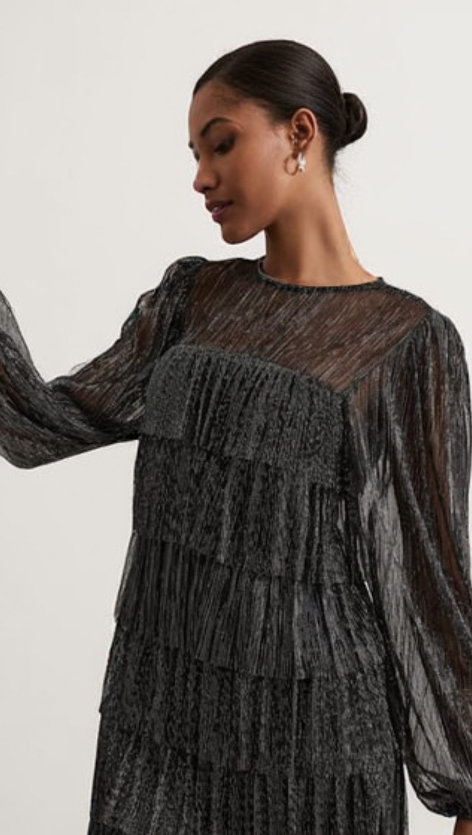 LAYER CHIFFON PUFF MINI DRESS IN BLACK