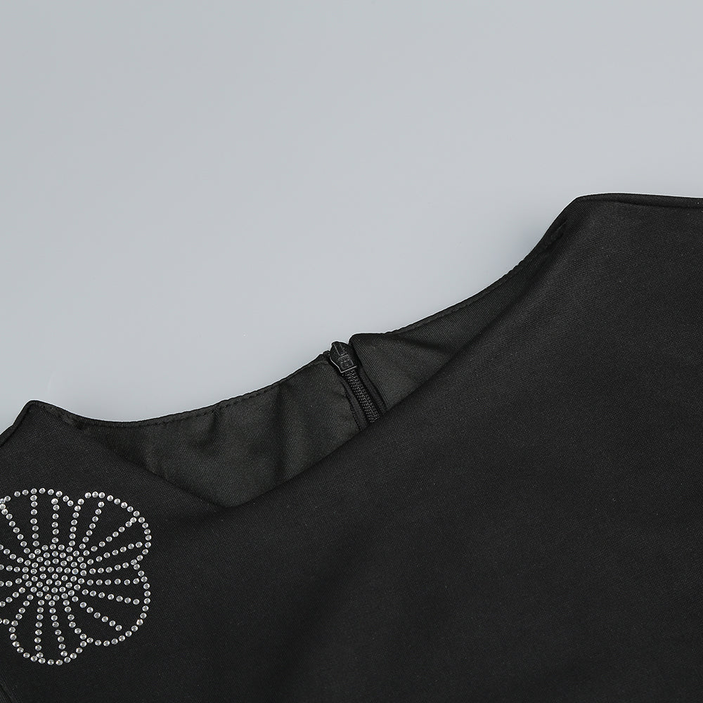 Ärmelloses Maxikleid mit geradem Bein und Blumenmuster in Schwarz 