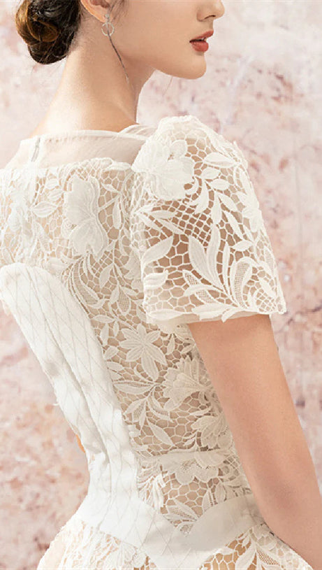 ROSE SLEEVE LACE HOLLOW MINI DRESS IN WHITE