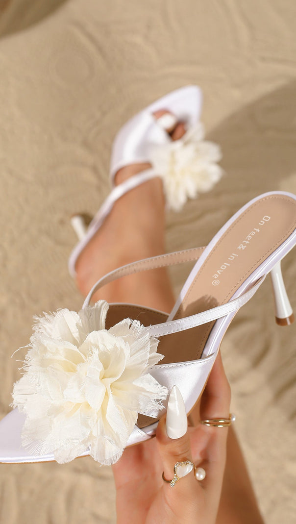 AIIZIE HUGHES ROMANTIC WHITE FLORAL STRAPPY MULES - product image