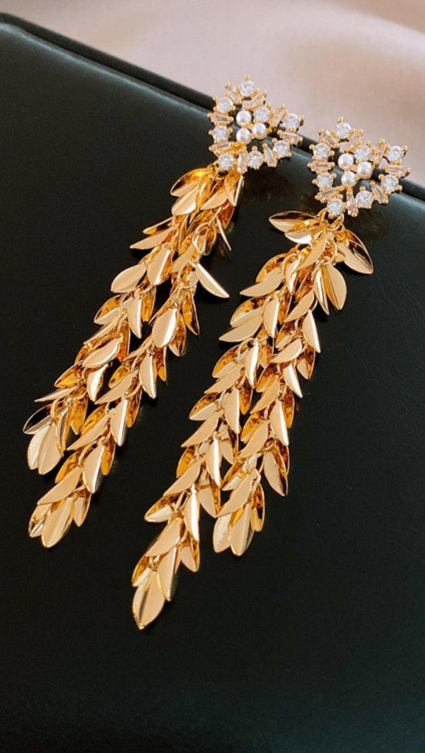 AIIZIE DAI HEART EARRINGS - product image
