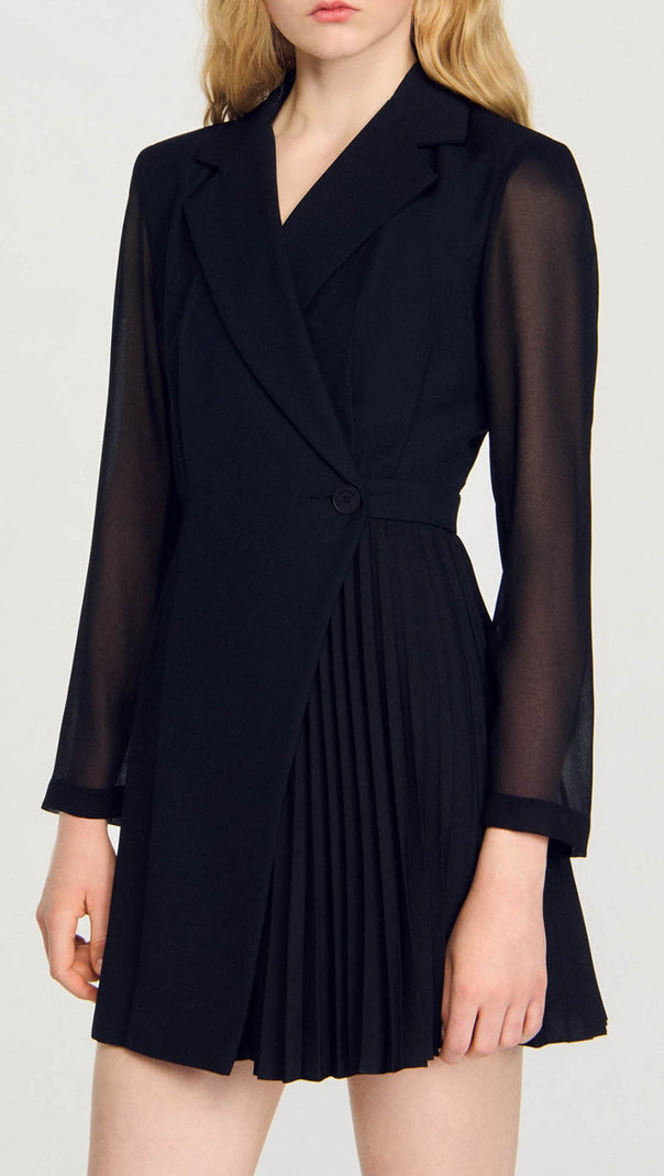 AIIZIE LILELA CONTRAST SLEEVE DRESS - product image