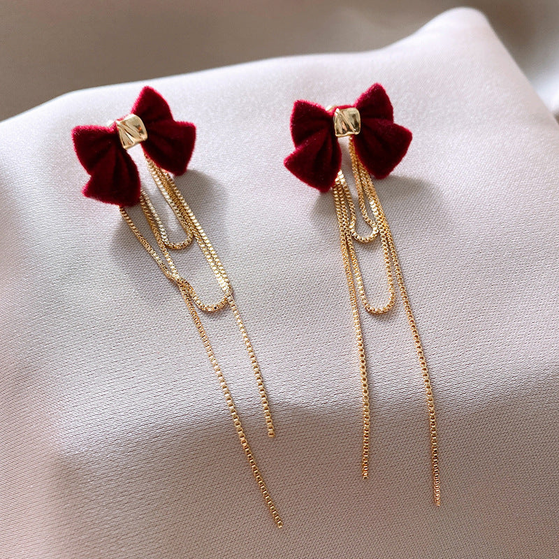 DEE BOW EARRINGS