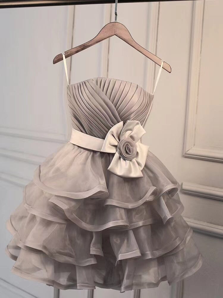 Rotes Minikleid mit Volant 