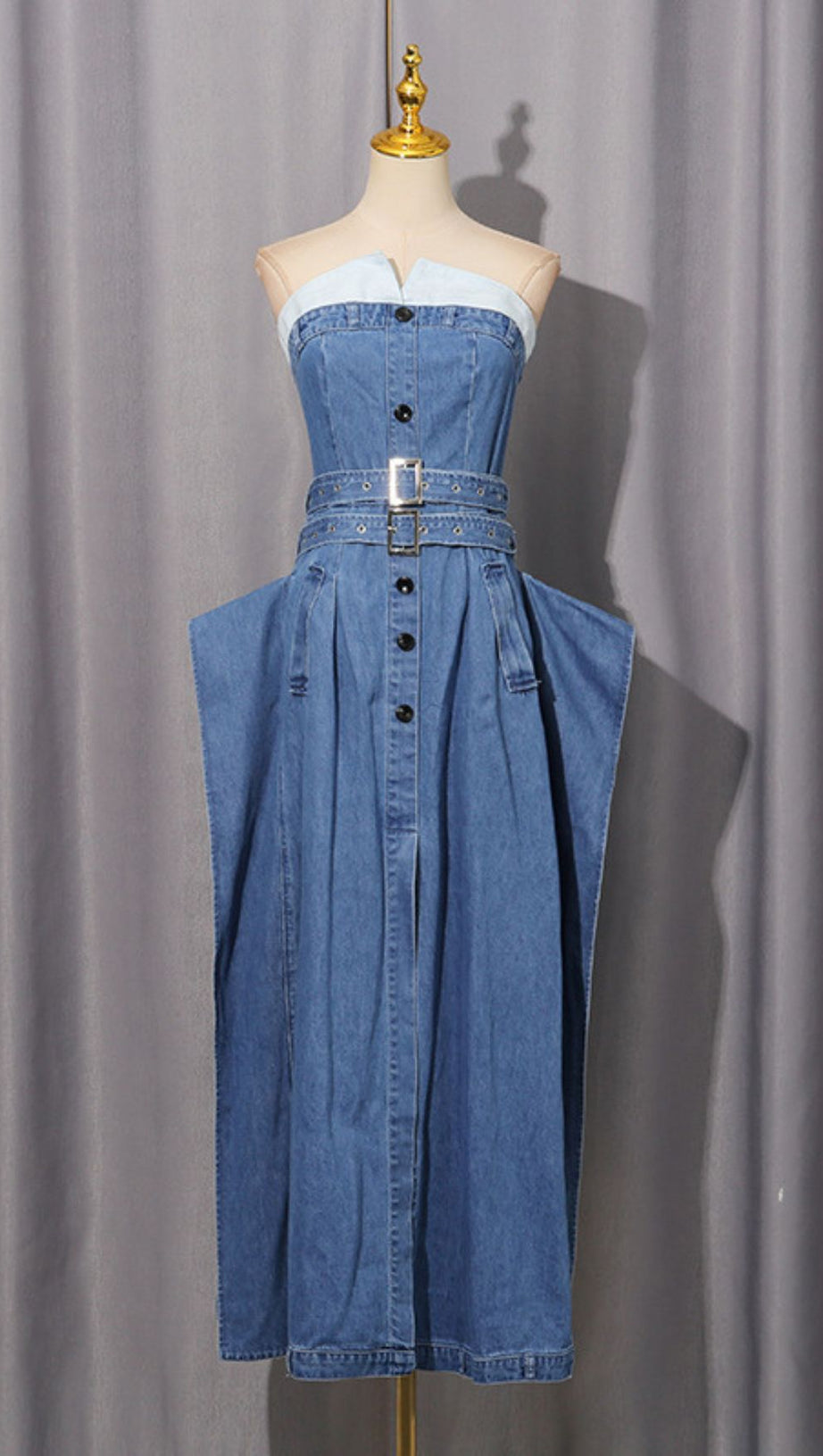 Isako Chic Strapless Denim Midi Dress with Belt – Effortless Elegance