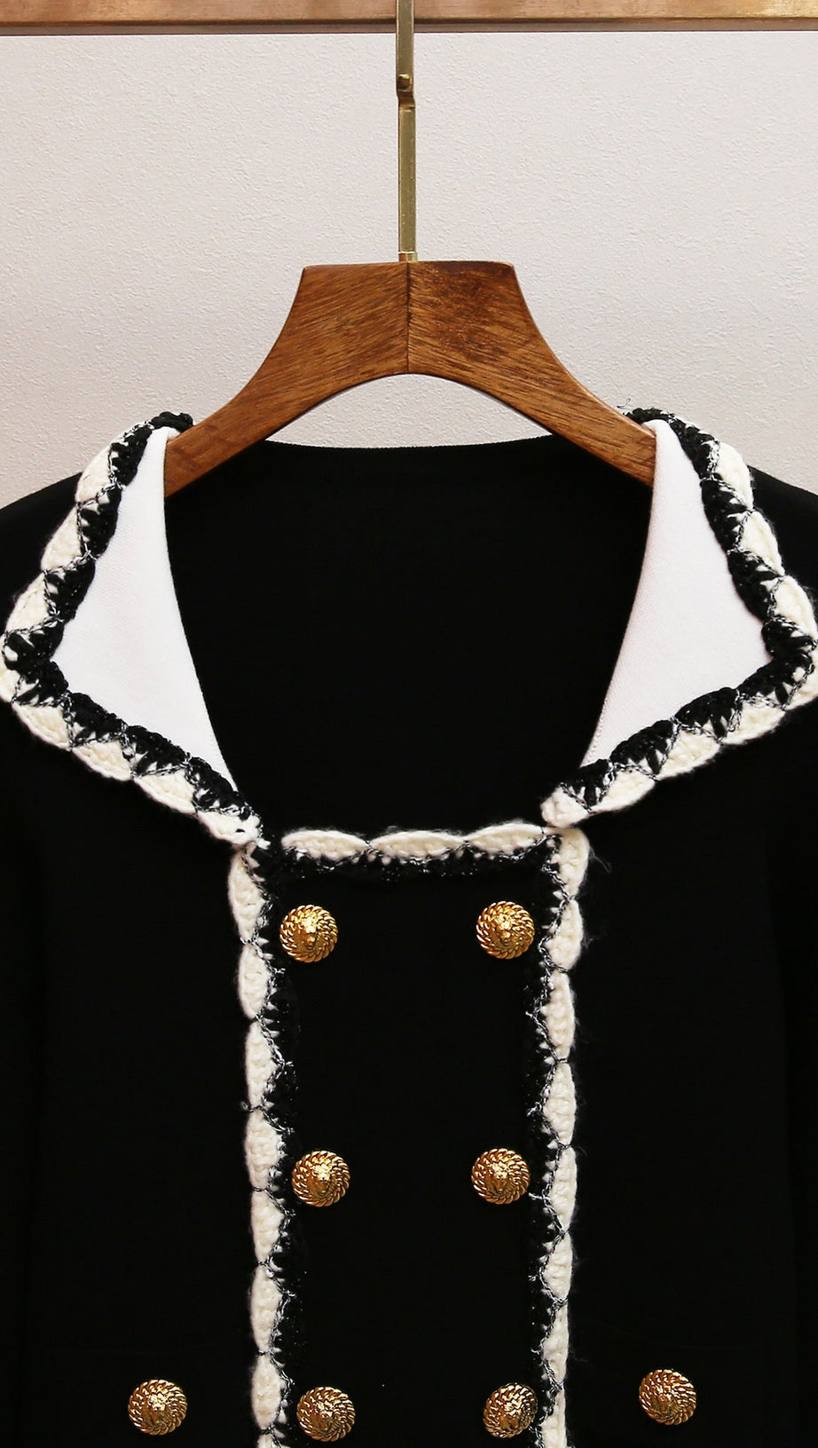 HARINI CHIC BLACK TWEED-TRIM KNIT JACKET