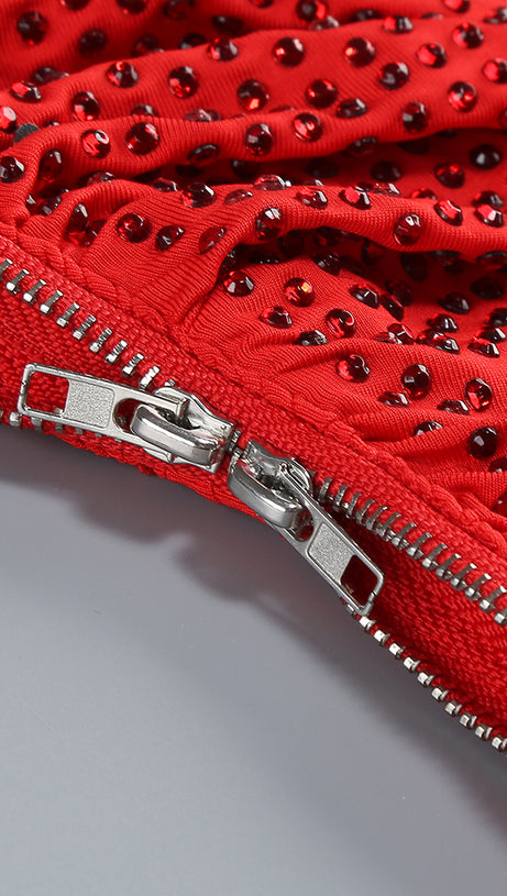 ONE-SHOULDER HOT DIAMOND HOLLOW IRREGULAR SLIT RED MAXI DRESS