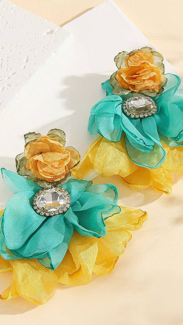 AIIZIE CYRENE FLOWER EARRINGS - product image