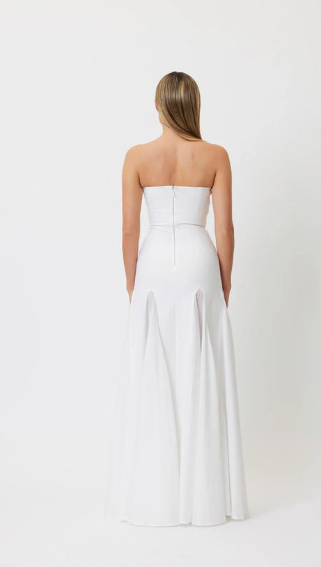 PLEATED TRIM STRAPLESS MAXI DRESS IN WHITE