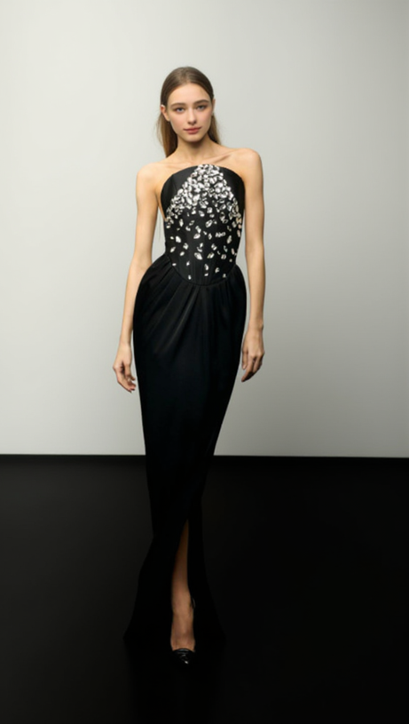 Ärmelloses Bandage-Maxikleid Enid mit Rautenschlitz in Schwarz