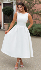 Clarabella sleeveless Midi Dress in white