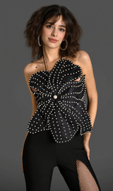 3D FLOWER PEARL EMBELLISHED TOP IN BLACK