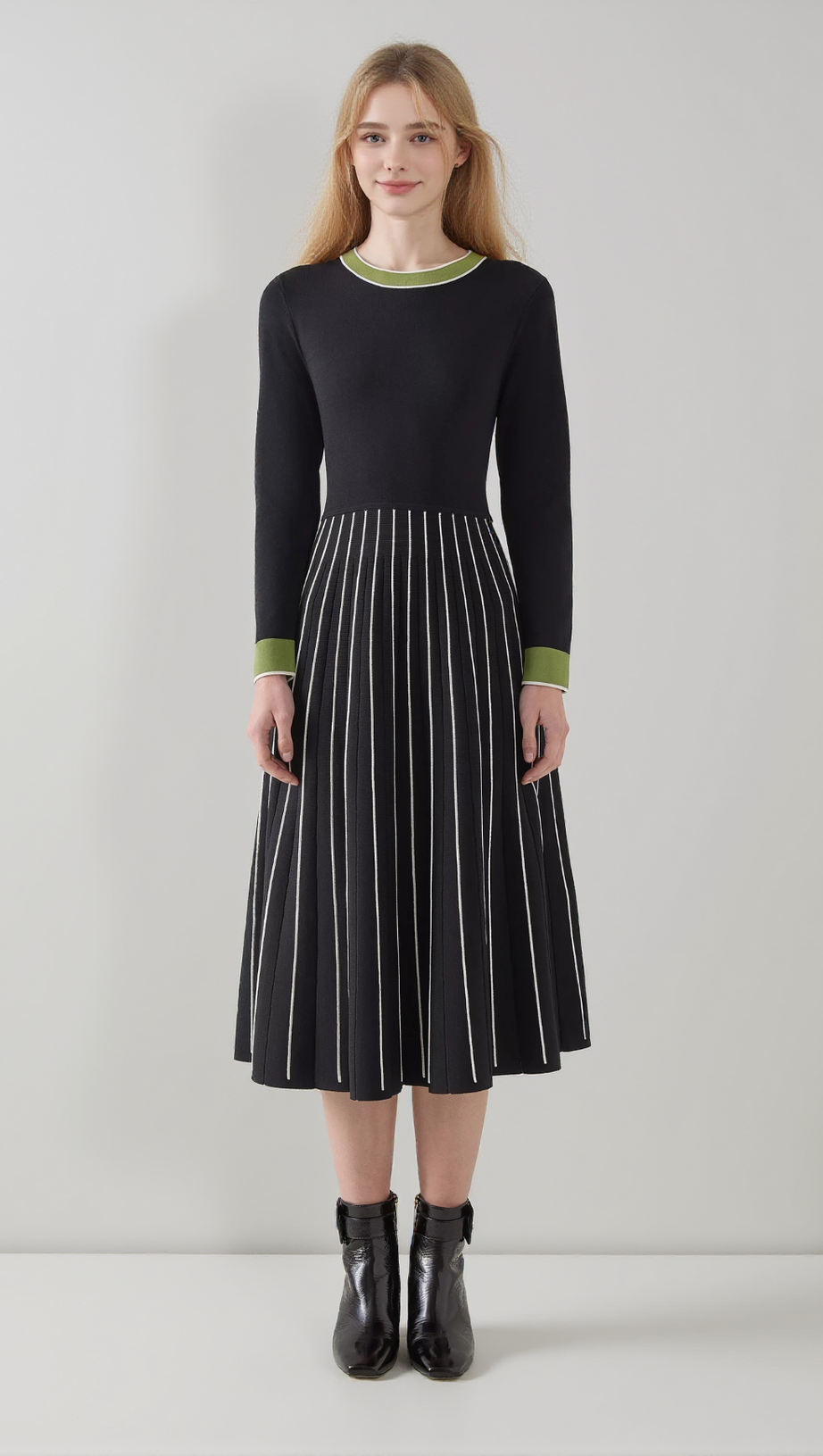 MULTI KNITTED MIDI DRESS IN BLACK