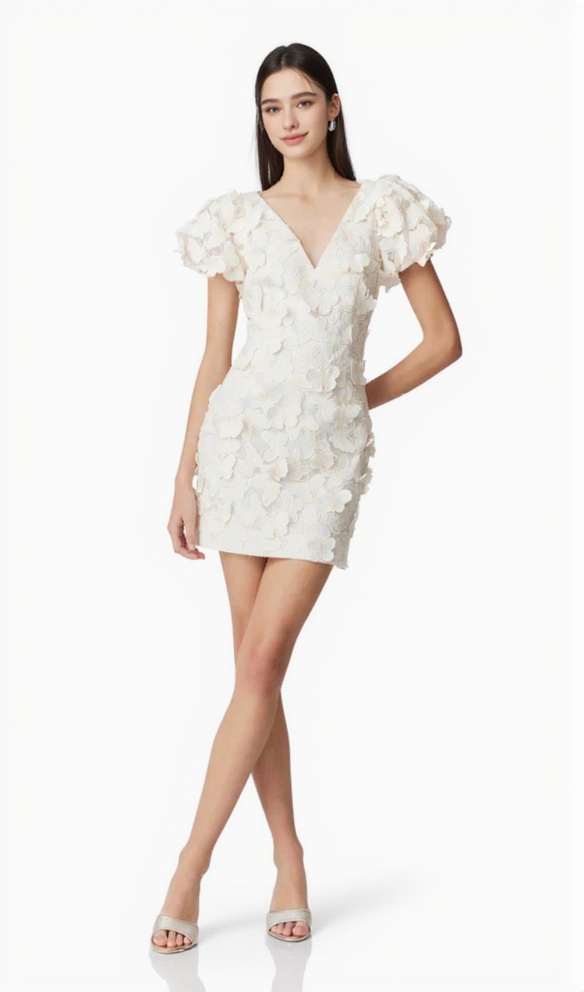 Minikleid mit Schmetterlingsapplikation in Creme