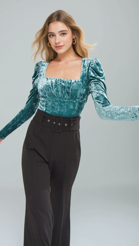 PUT ON A SHOW VELVET TOP
