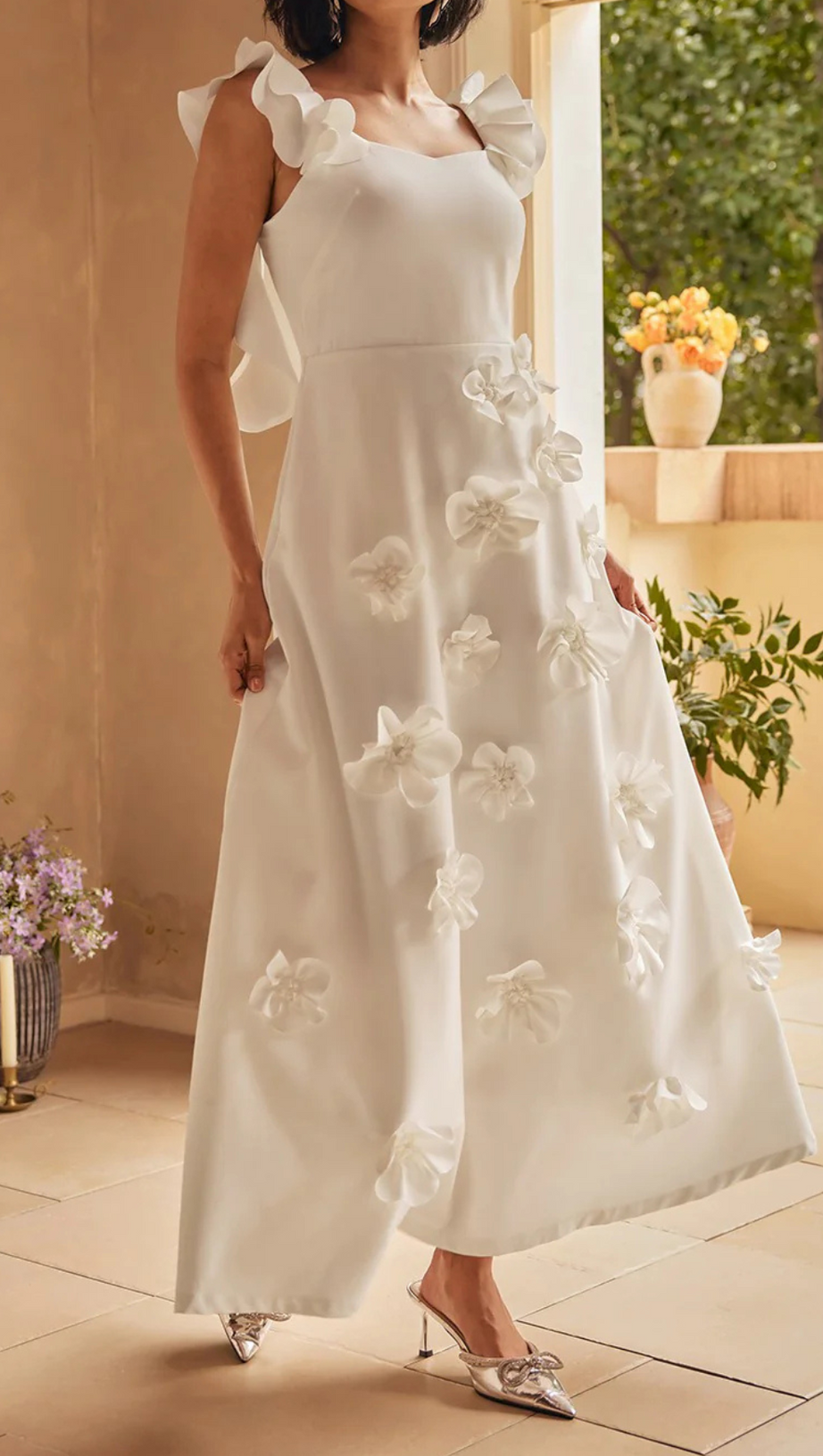 FLOWER RUFFLE TRIM STRAP MIDI DRESS IN WHITE