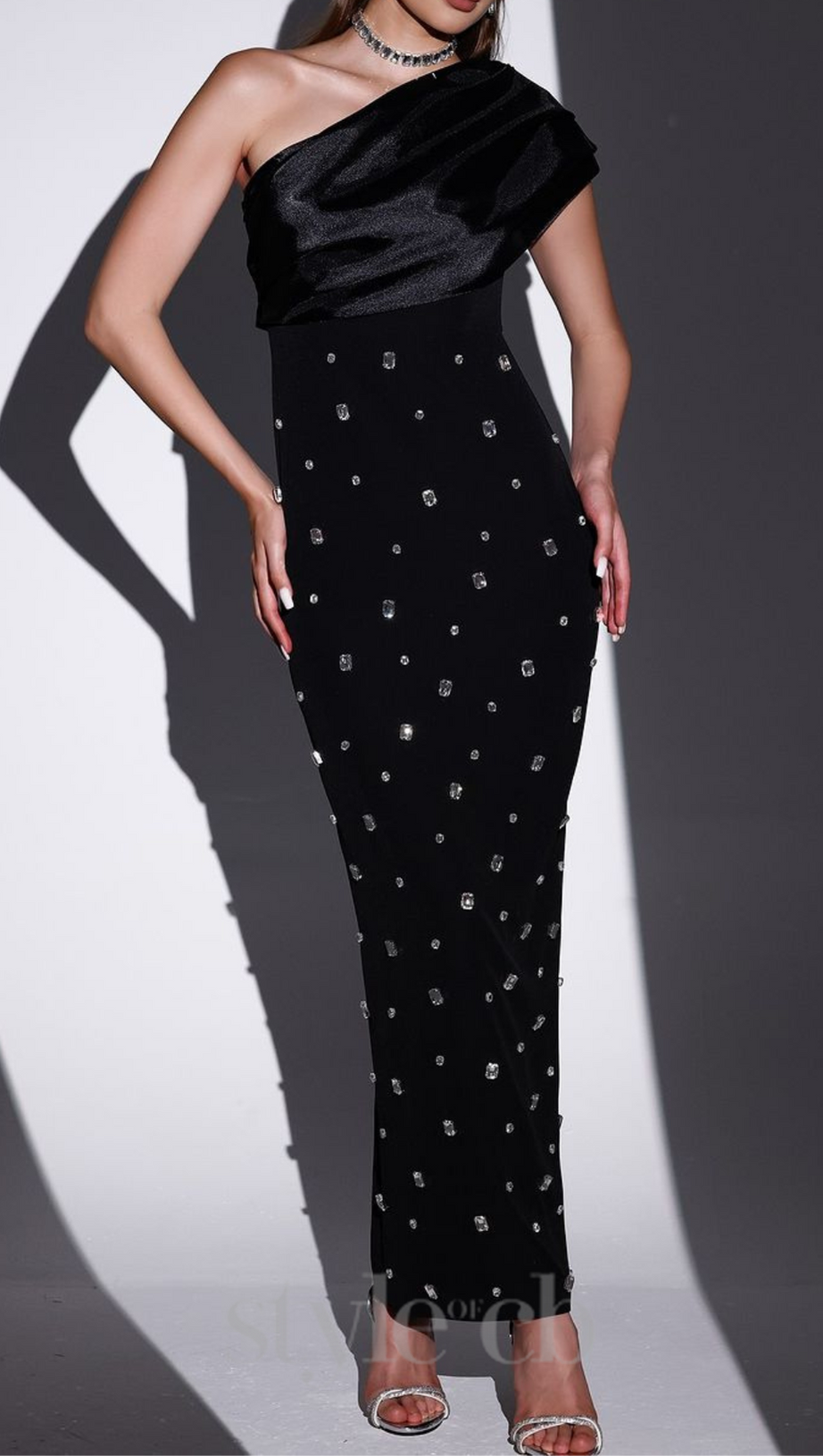 ONE-SHOULDER CRYSTAL-EMBELLISHED BANDAGE MAXI DRESS IN BLACK