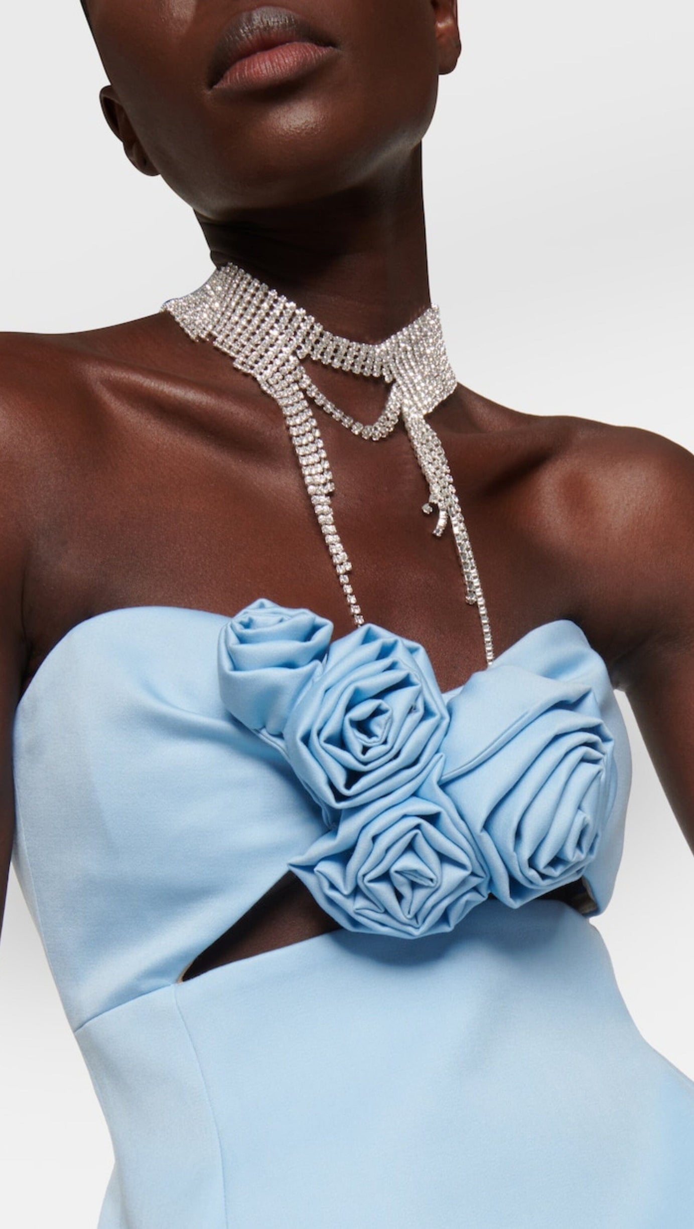 STRAPLESS CUTOUT MINI DRESS IN BLUE