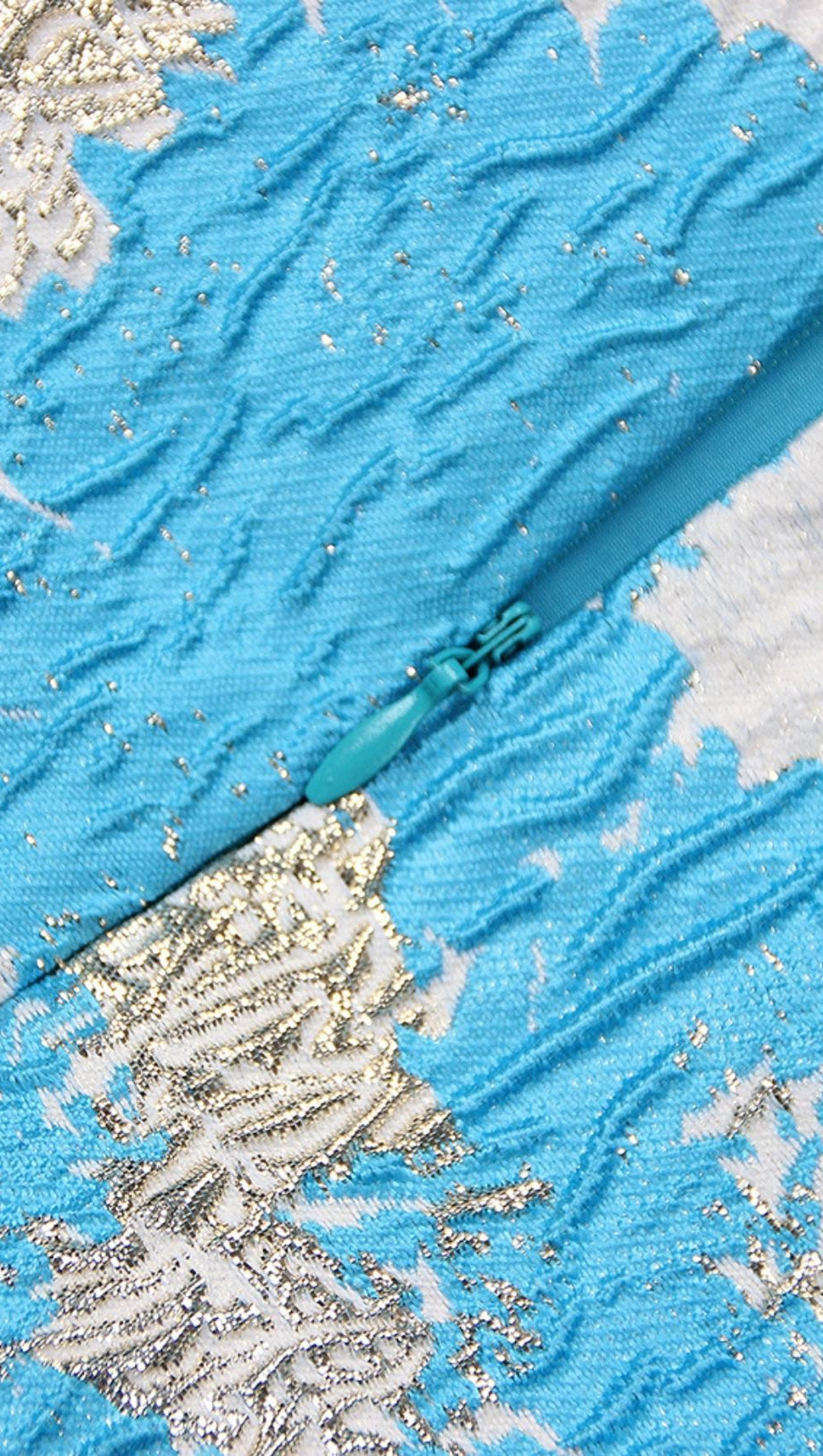 MIDIKLEID MIT PRINT IN BLAU