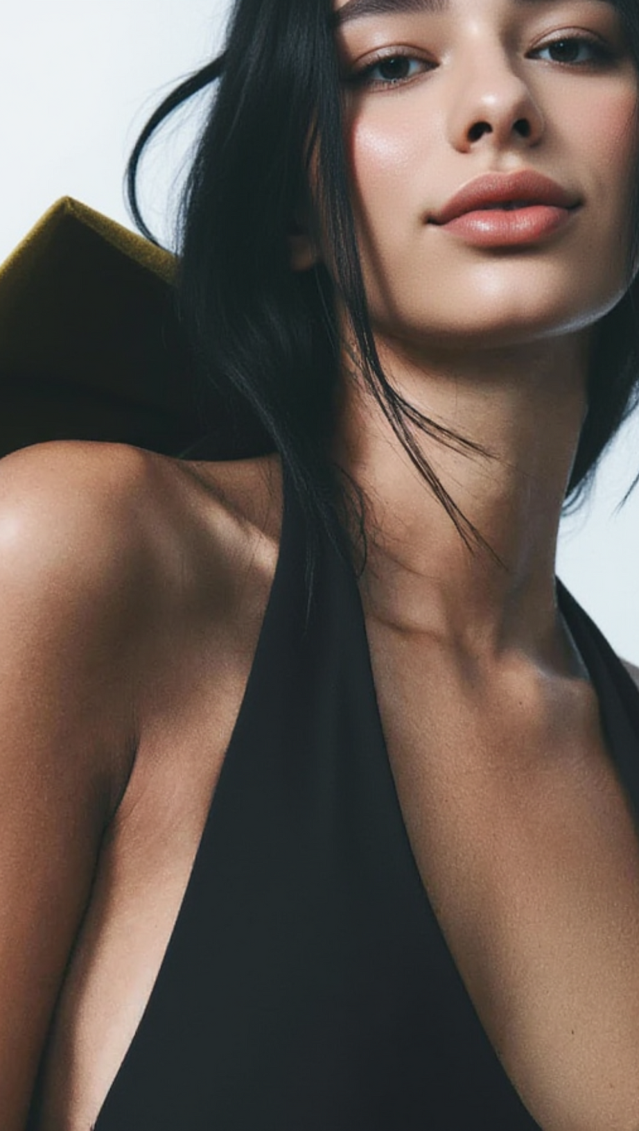 VELVET BOW MINI DRESS IN BLACK