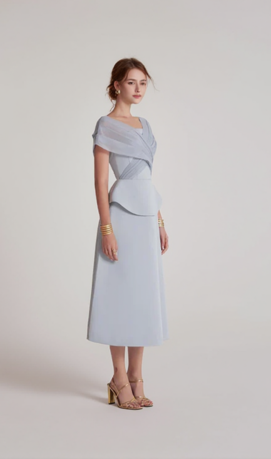 Mesh-Patchwork-Midikleid in Hellgrau