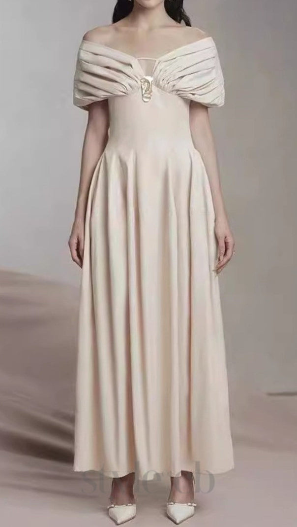 AIIZIE RUCHED SHOULDER MAXI DRESS IN APRICOT - product image