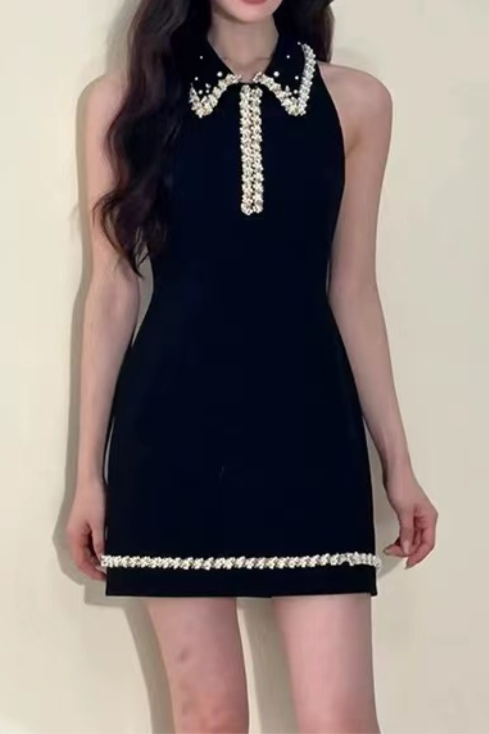 PEARL EMBELLISHED GOLD CHAIN SPLICE MINI DRESS IN BLACK