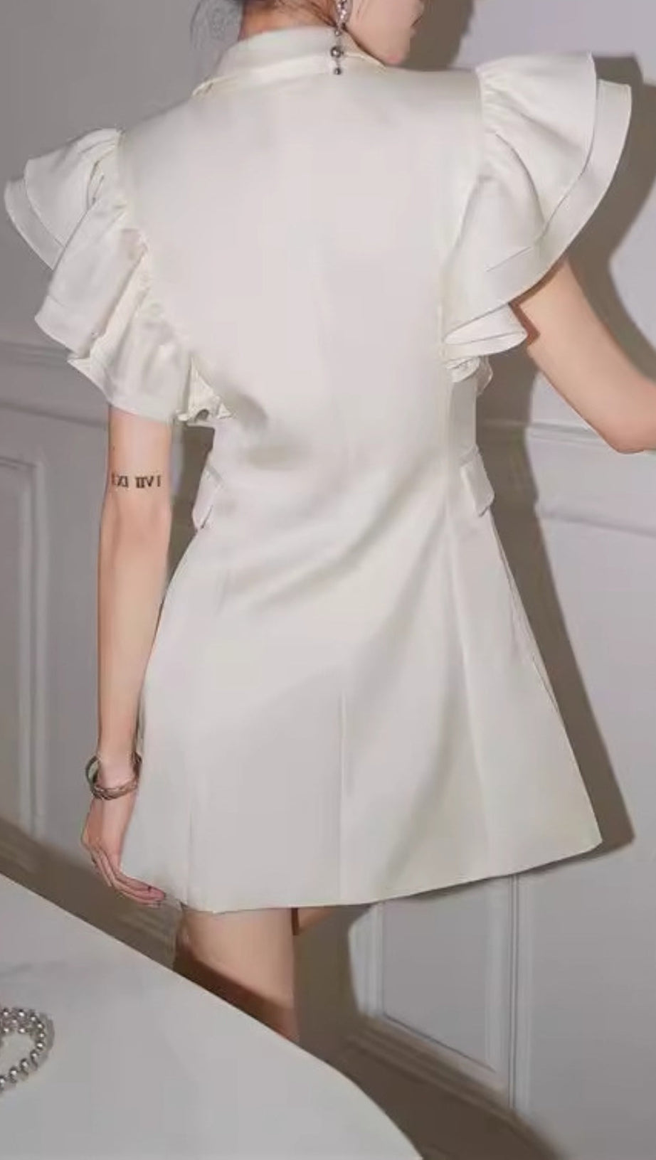 RUFFLE SLEEVE MINI DRESS IN WHITE