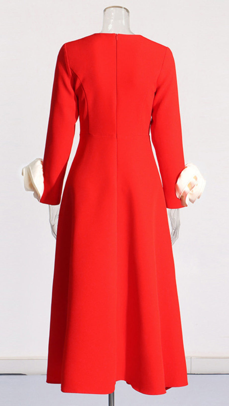 FLOWER EMBELLISHED MIDI DRESS IN RED