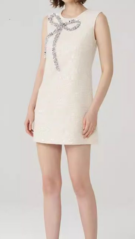 BOW SEQUIN TWEED SLEEVELESS MINI DRESS IN WHITE