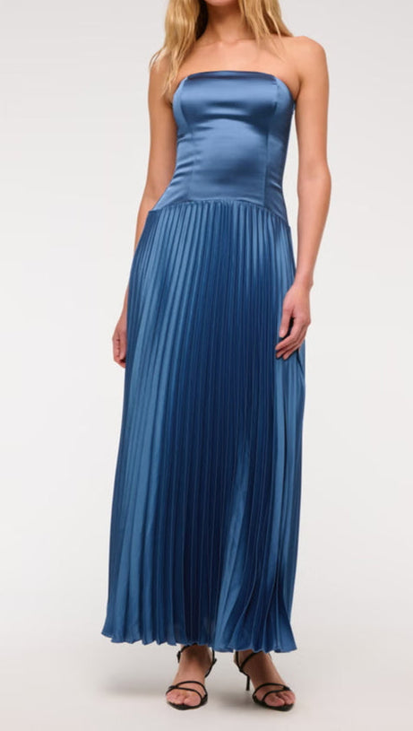 ABITO LUNGO GISELLE A PLISSETTE CON VITA BASSA IN BLU