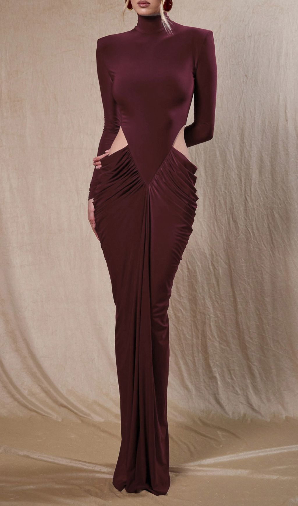 Jera Wine Elegant Cutout Ruched Maxi Dress - Long Sleeve Evening Gown