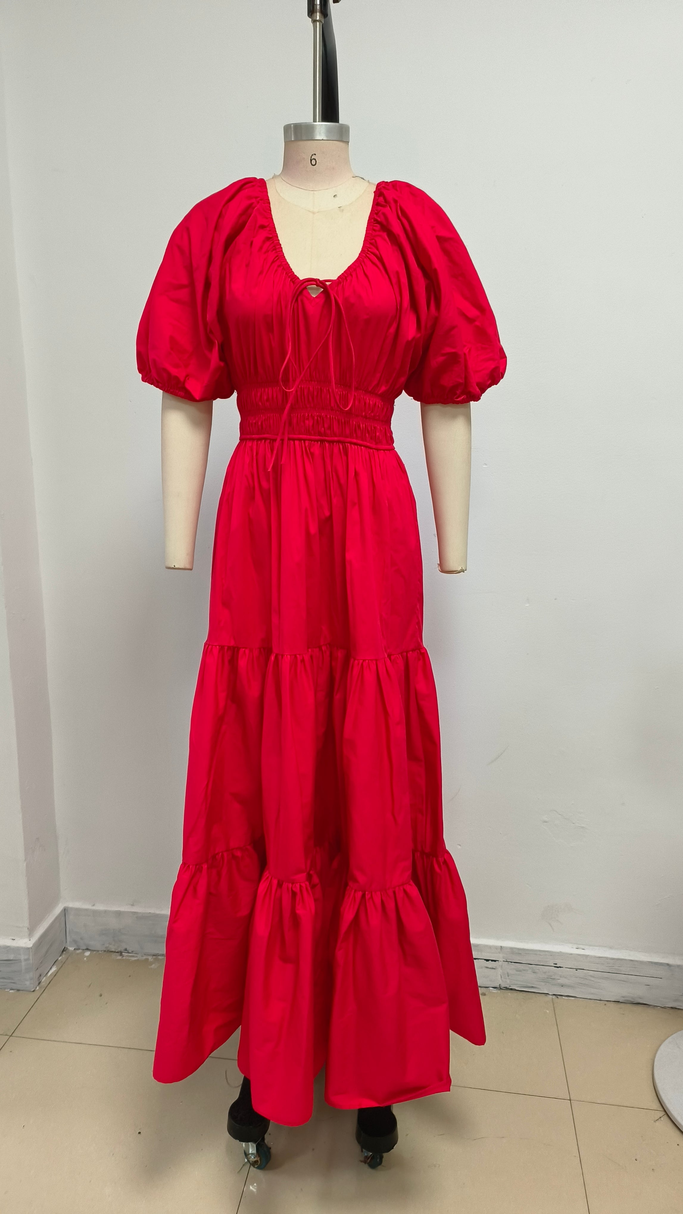 ABITO IN PURO COTONE CON COLLO A CRAVATTA E VITA ALTA ROSSO