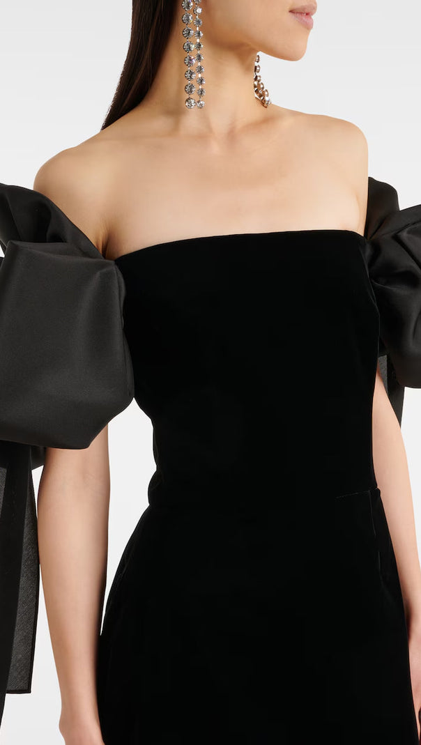 AIIZIE JULIE BOW OFF-SHOULDER MINI DRESS IN BLACK - product image