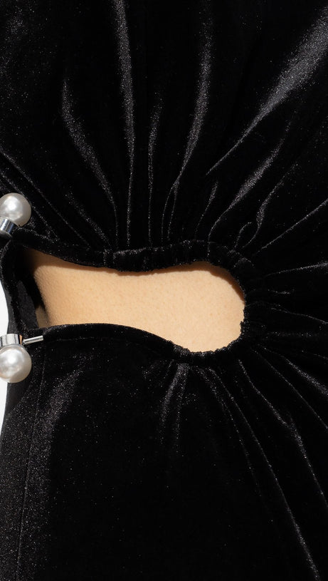 PLEATED VELVET CUT-OUT MIDI DRESS IN BLACK