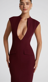 nellie v-neck bodycon midi dress in cherry lacquer
