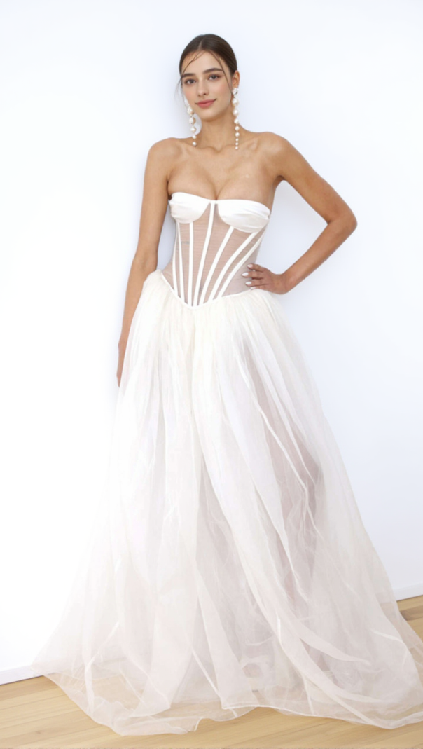 AIIZIE ODILE STRAPLESS GOWN IN WHITE - product image