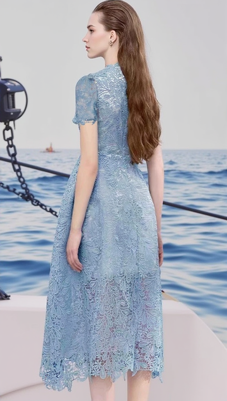 ARAFA BLUE EMBROIDERY MIDI DRESS